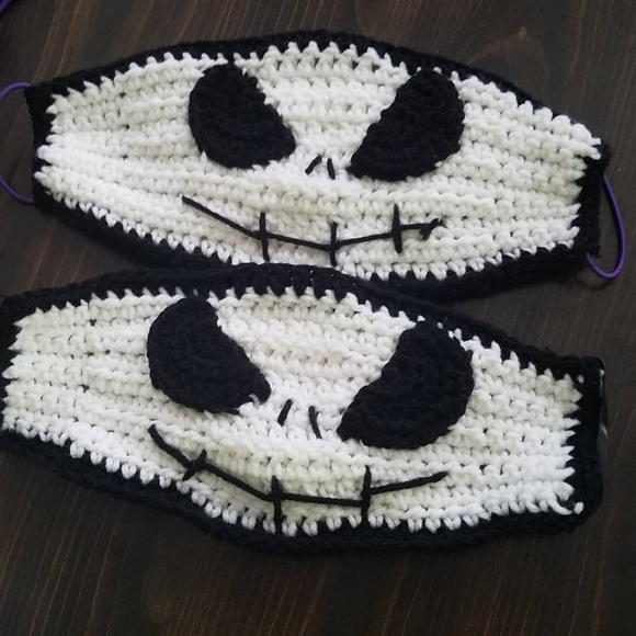 Hand crocheted face masks w/removable flannel lini - Picture 15 of 16